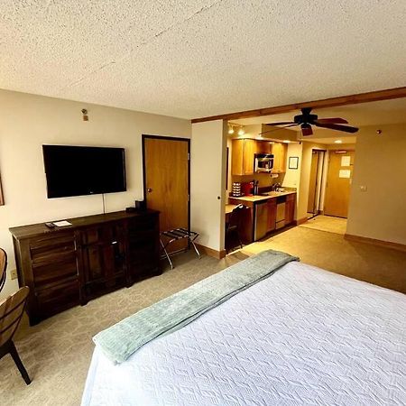Mt Cb Mountain Side With King Bed, Hot Tub, Pool & Kitchen! Apartment Crested Butte Exterior photo